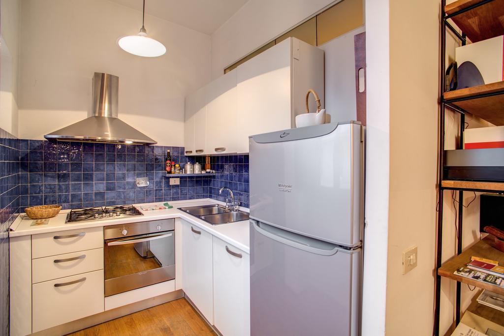Ponte Testaccio Loft Рим Экстерьер фото